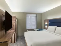 Holiday Inn Express NYC CHELSEA - NOMAD AREA by IHG Hotels near High Line