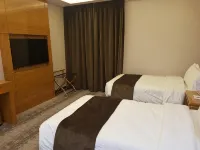 Gloria Hotel Amman Hotels near City Mall