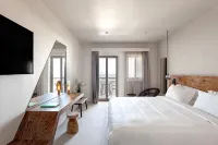 Noūs Santorini - Balcony