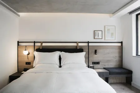 Xu Li Traveling Hotel (Chengdu Taikoo Li Chunxi  Road Branch)