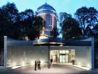 Movenpick Hotel Hamburg Hotels near Wohlers Park