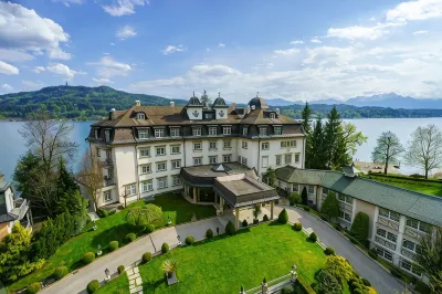 Hotel Schloss Seefels Hotel di 
