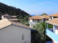 Eolos Apartments with Private Parking - Mountain View