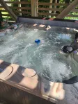 Steps to the Beach Pet friendlyHouse. Pool & hot tub! 3 minute walk to beach! - 3-Star