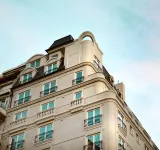 Carles Hotel
