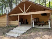 Priv 80 secluded spa cabin retreat in woods nature ATV trails fish hunt relax