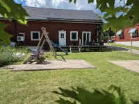 Countryside, two-level studio, built in an old barn. のホテル