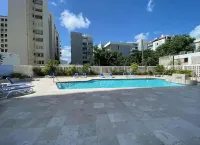 Condado Beach Condo - Fast Wi-Fi, AC, Pool & Security 24/7