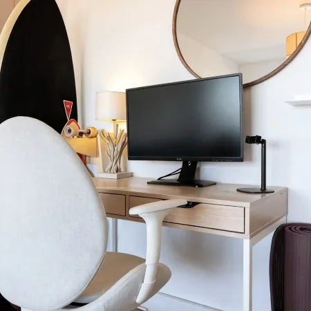 Premium oceanfront apartment. Ideal for couples or small families.