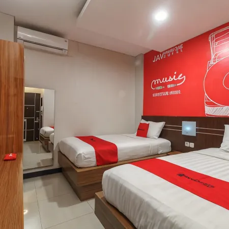 Jav Front One Hotel Lahat