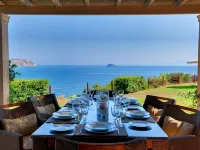 Monambeles Villas Hotels in Livathou
