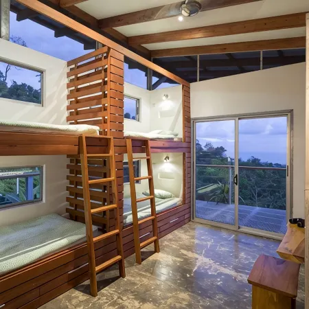 Fantastic Whale's Tail View, Private, Modern Villa with Pool & River Access