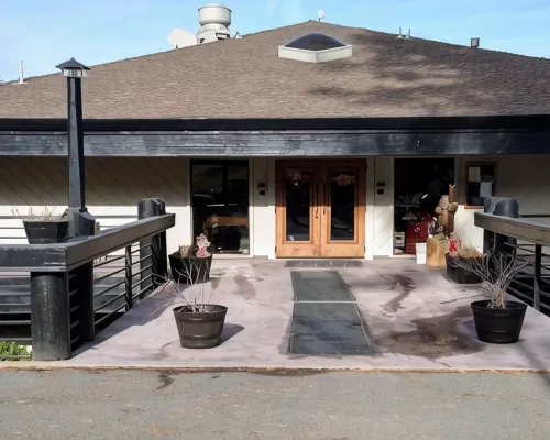 Plumas Pines Golf Resort. Updated Condo on the 4th Fairway. EV Charger on Site. Hotels in Plumas Eureka