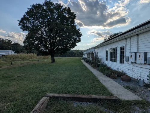 Watauga Flats Farm – A Working Farm Stay with Rustic Charm & Modern Comfort! - 4-Star