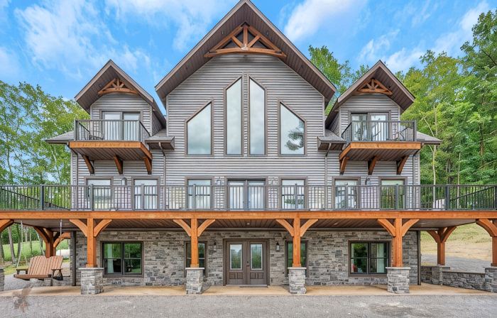 Stunning Bugle Hollow Lodge