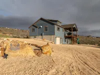 BREATHTAKING LAKE VIEW WITH PRIVATE BEACH ACCESS!  NEXT TO GOLF COURSE!