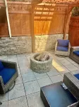 STAY IN THE HEART OF NEWPORT! - Bungalows