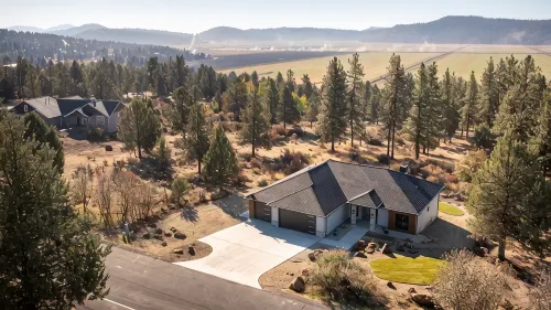 Modern family home with game room, at the Runnning Y Resort. - 4-Star