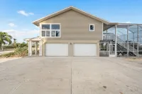 Bonita Beach Waterfront Paradise - 5つ星