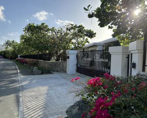 St.Croix, USVI- Cane Bay Beach -direct waterfront Cottage! Hotels in Northcentral