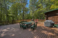 Charming Ski In/Ski Out Log Cabin at Hidden Valley - 4-Star