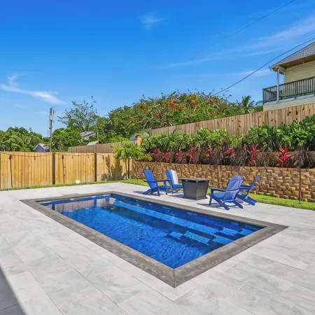 Welcome to Casa Rio, our spacious house in scenic Jensen Beach!