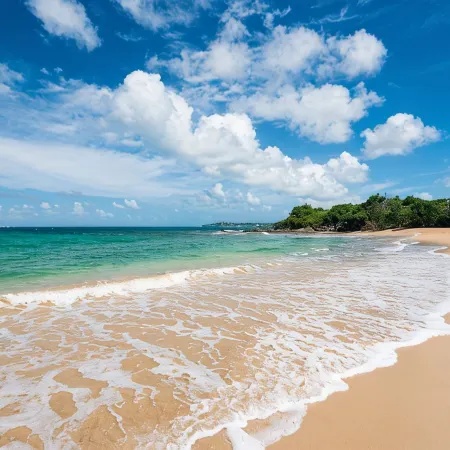 Beachfront Luxury Villa: 3BR, 3.5BA,Gazebo,Pool, Secluded Beach, Gated Community