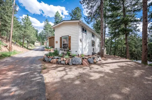Mountain Living - Breathtaking View of Pikes Peak - Chalets