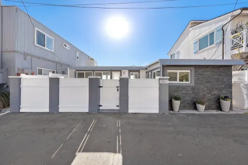 Oceanfront Retreat: 2Br Home with Private Beach Access, Firepit  STR24-0040