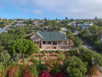 Betty's Boutique Hotel - parking