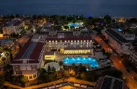 White Lilyum Hotel - All Inclusive - gimnasio