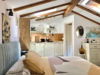 Tipitapi - Dreamy Studio in the heart of Rovinj's old town, steps from the sea