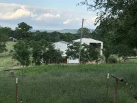The Farm Cottage--close to two state parks