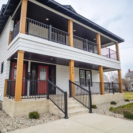 Modern 1 bedroom 1 bath apartment