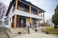 Modern 1 bedroom 1 bath apartment