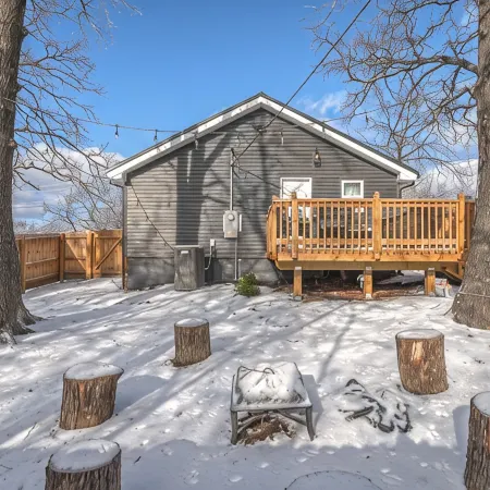 The Nest - Cute, Clean & Comfy - 10Min to Ft. Wood