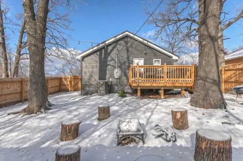 The Nest - Cute, Clean & Comfy - 10Min to Ft. Wood