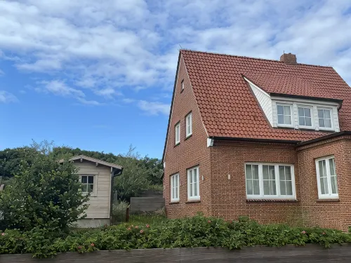 Haus Amrum - Located East Village on the Dunes: FeWo Look, Book, Experience* - 3-Star