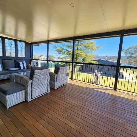 Marlay View Cottage. Luxurious, modern, spacious.