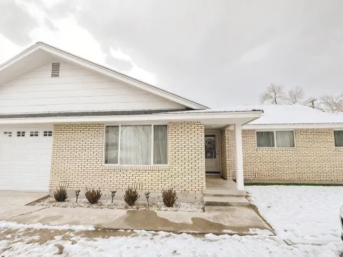 Modern 4 Bedroom Home