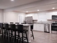 Cozy Corner House 9 min walk from Indianapolis Motor Speedway! Hotels in Speedway