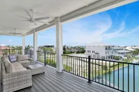 Brand New Gulf & Direct Ole River with Beach, Boat Dock, Golf & Infinity Pool!