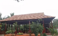 Thuy Tien Ecolodge - parking