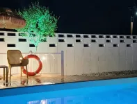 Dangjin Staymatdolchae Pool Villa - С бассейном