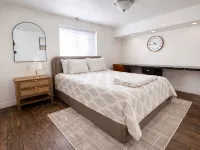 Sleeps 16 • Family Retreat Near BYU and Uvu• Spacious 6Br Home,Perfect for Group Hoteles en Vineyard