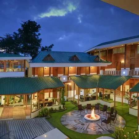 TreeHouse Chail Villas