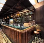黑熊葡萄酒屋及酒店 - 酒吧