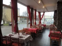 Hôtel le Hussard - breakfast