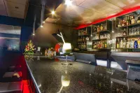 Hotel Résidence la Falaise - ที่มีบาร์