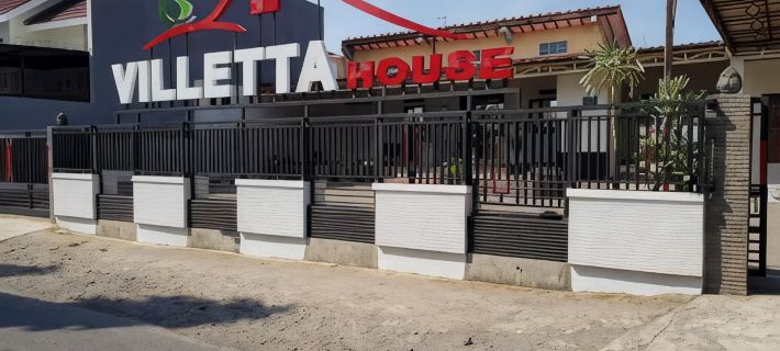 Villetta House Syariah Hotels in Kudus Regency